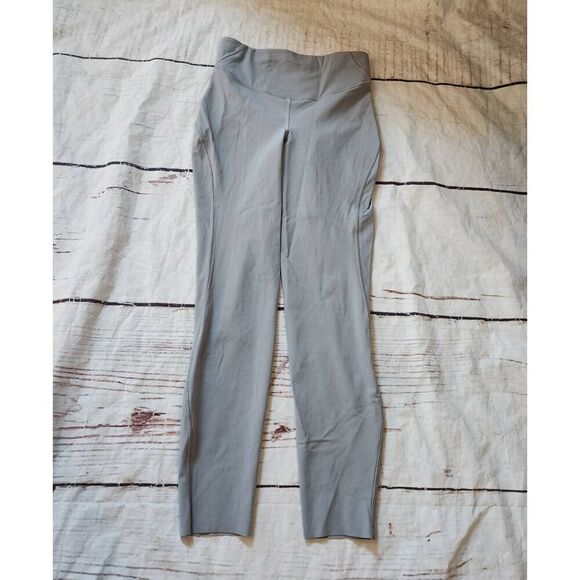 Lululemon Base Pace High Tight Size 6 - Picture 3 of 6
